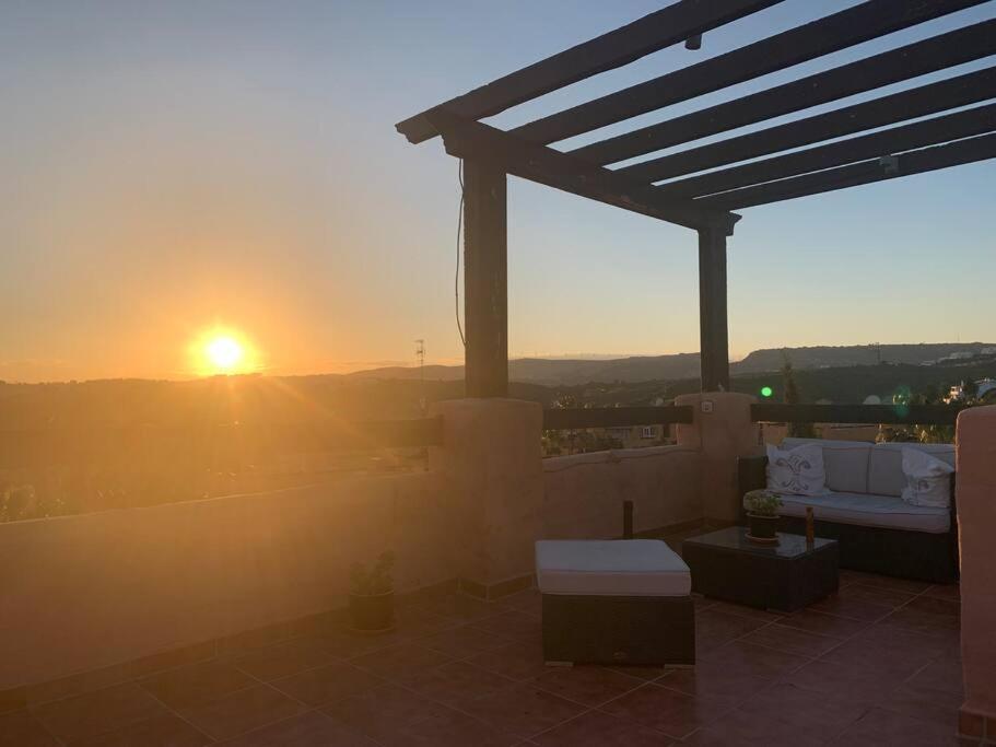 Apartment Schoenes Penthouse Mit Meerblick Pura Vida Bahia de Casares